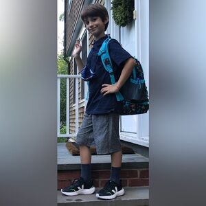 KIDS VEJA CANARY MESH BLACK DISTRESSED SNEAKERS - BIG BOY - SIZE 4